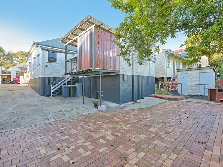 Click to view all images 223 Boundary Street West End QLD 4101 - Image 3
