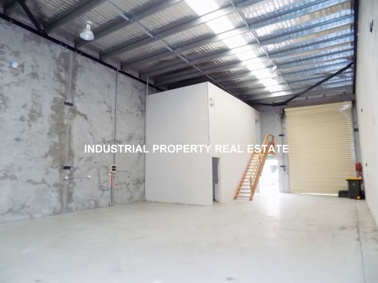 Click to view all images Mulgrave NSW 2756 - Image 2