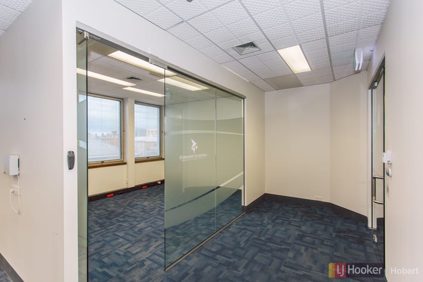 Click to view all images Level 2, Suite 2 &/147 Macquarie Street Hobart TAS 7000 - Image 1