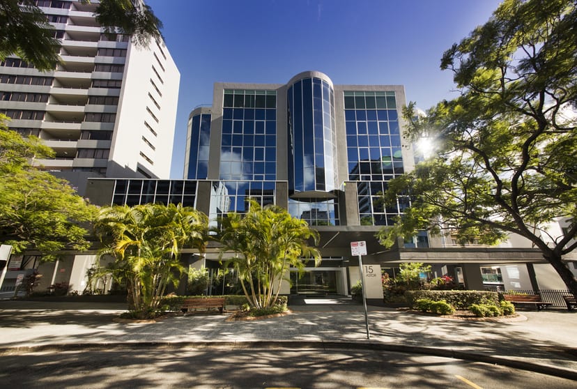 Click to view all images 15 Astor Terrace Spring Hill QLD 4000 - Image 2