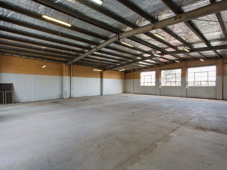Click to view all images 26 Terracotta Drive Blackburn VIC 3130 - Image 3