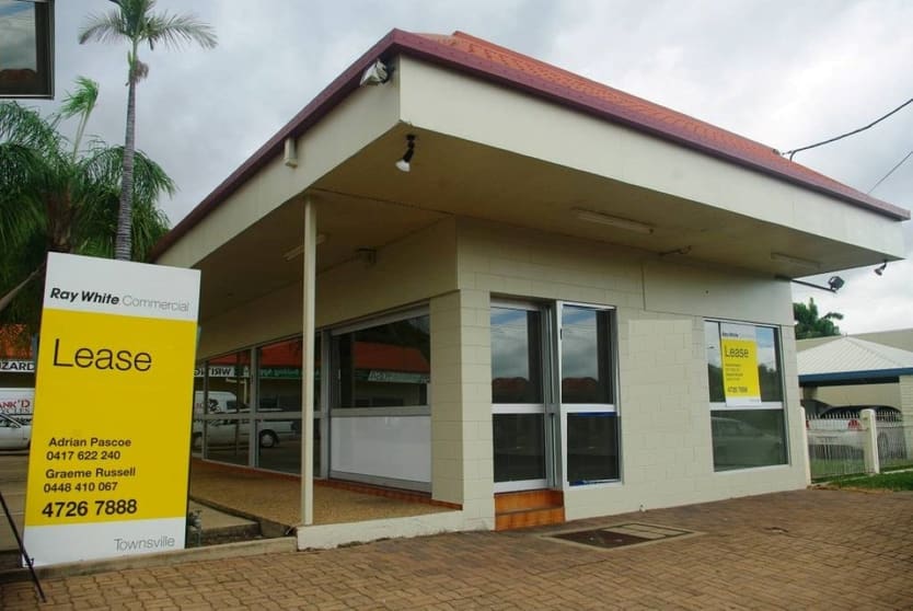 Click to view all images 1/57 Bowen Road Mundingburra QLD 4812 - Image 1