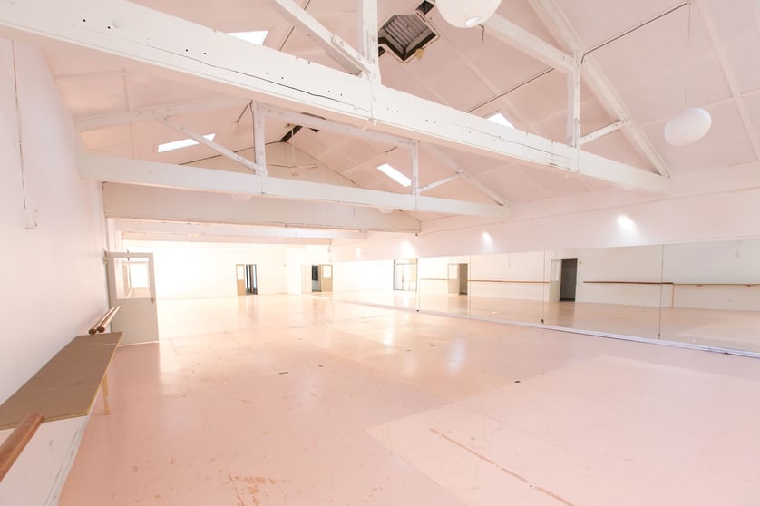 Click to view all images 4/144 Jonson Street Byron Bay NSW 2481 - Image 2