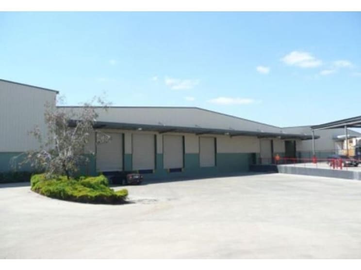 Click to view all images Warehouse 2/2 Judge Street Sunshine VIC 3020 - Image 1