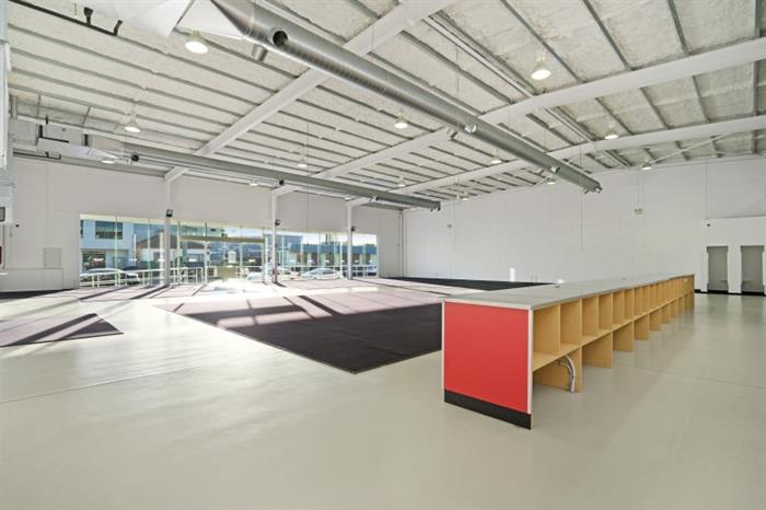 Click to view all images 5 Lang Road Broadmeadow NSW 2292 - Image 2