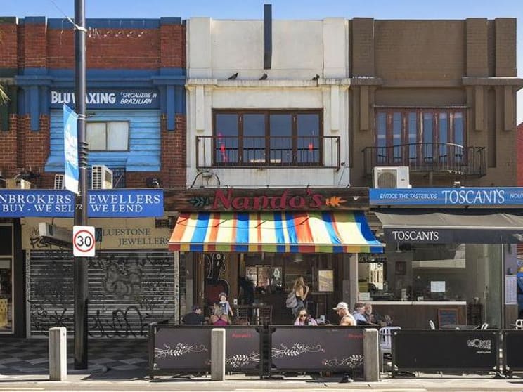 Click to view all images 109 Acland Street St Kilda VIC 3182 - Image 1
