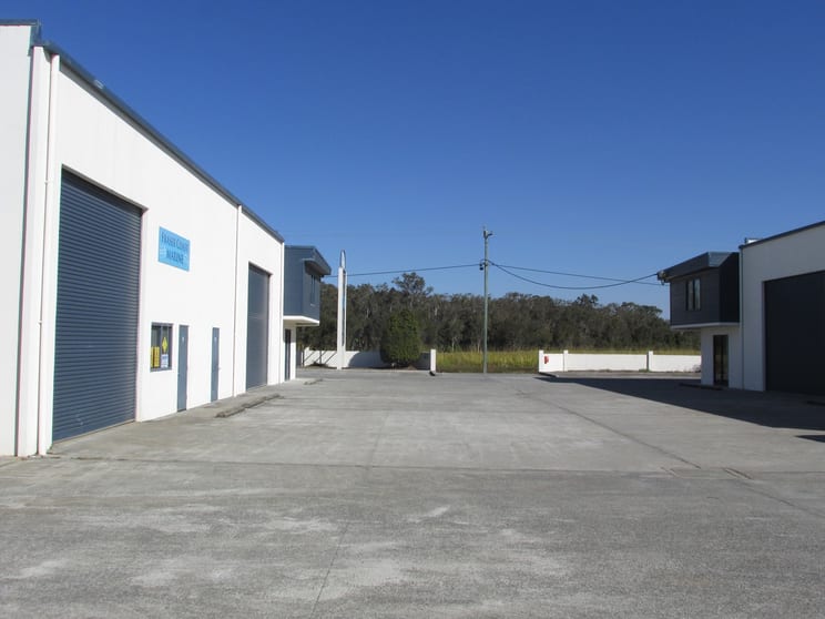 Click to view all images 5/60 Lower Mountain Road Dundowran QLD 4655 - Image 2