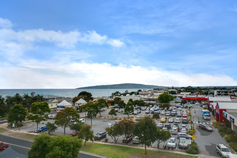 Click to view all images 4/277-281 Point Nepean Road Dromana VIC 3936 - Image 3