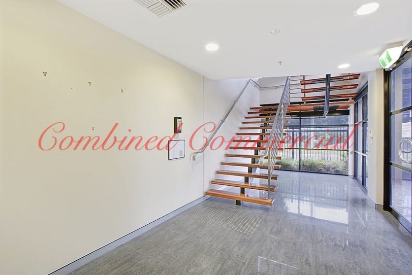 Click to view all images Smeaton Grange NSW 2567 - Image 3