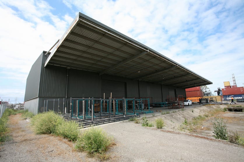 Click to view all images 17 Link Court Brooklyn VIC 3012 - Image 3