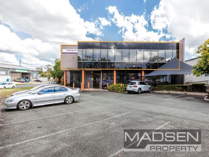 Click to view all images Level 1/2 Jijaws Street Sumner QLD 4074 - Image 1