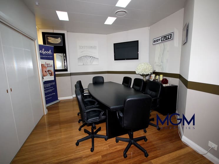 Click to view all images Suite 2/1-3 Elizabeth Ave Mascot NSW 2020 - Image 1