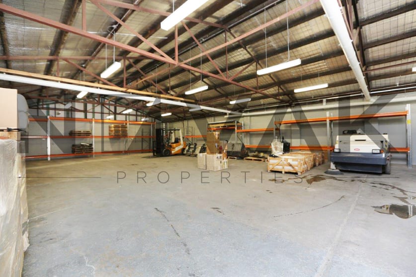 Click to view all images 2/9 West Street Brookvale NSW 2100 - Image 3