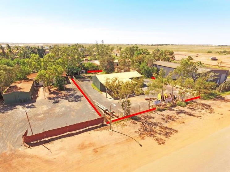 Click to view all images 4 Yanana Street Wedgefield WA 6721 - Image 3