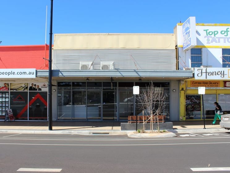 Click to view all images 324-326 Ruthven Street Toowoomba City QLD 4350 - Image 1