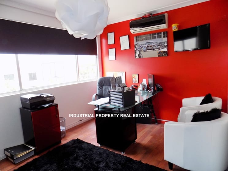 Click to view all images Wetherill Park NSW 2164 - Image 3