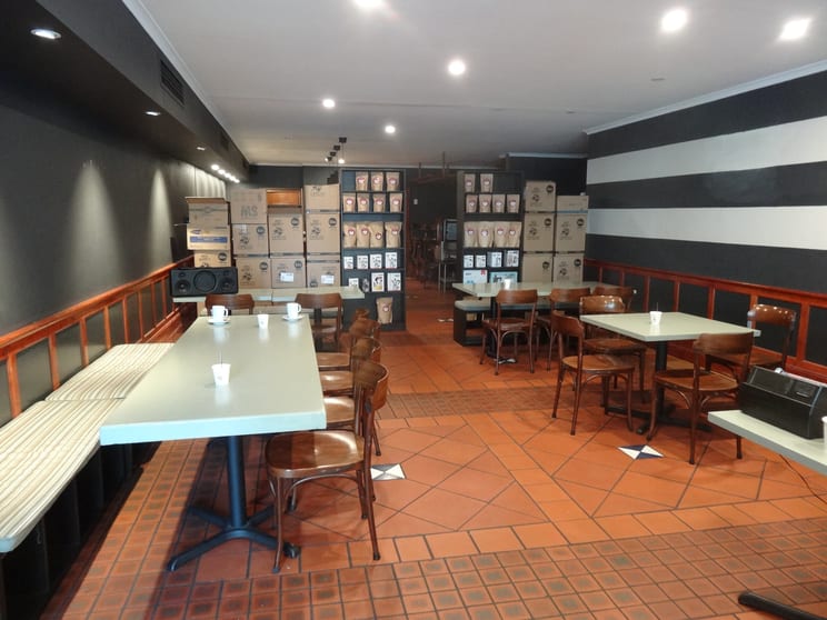 Click to view all images 104 Flinders Street Adelaide SA 5000 - Image 2