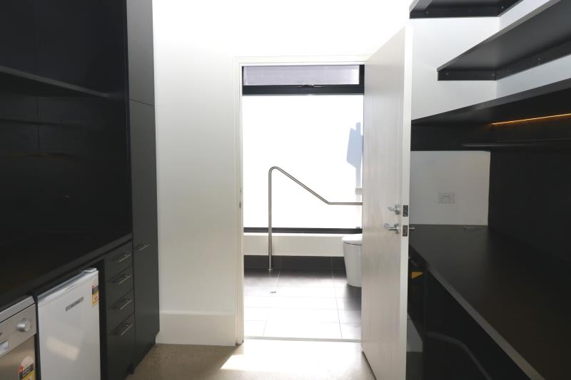 Click to view all images 16 Gilbert Street Adelaide SA 5000 - Image 3