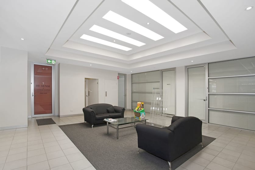 Click to view all images 11/1176 Nepean Highway Cheltenham VIC 3192 - Image 1