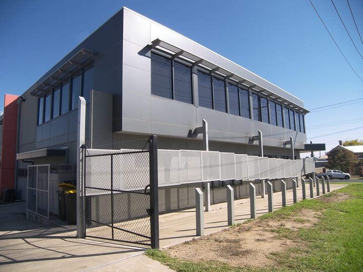Click to view all images 41A Breen Street Bendigo VIC 3550 - Image 2