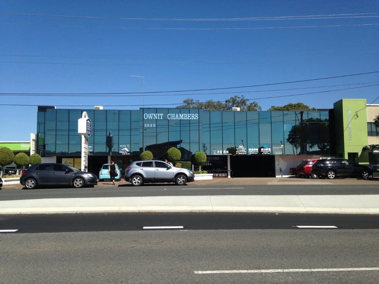 1933 Logan Road Upper Mount Gravatt QLD 4122 - Image 1