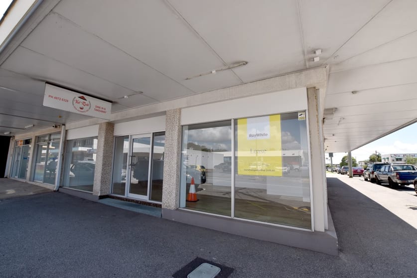 Click to view all images 10 Tank Street Gladstone Central QLD 4680 - Image 3