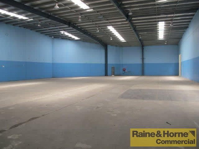 Click to view all images 252 Bradman Street Acacia Ridge QLD 4110 - Image 2