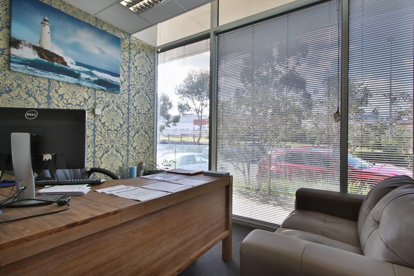 28/1 Ricketts Road Mount Waverley VIC 3149 - Image 2