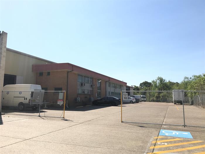 Click to view all images Unit 1, 9 Oakdale Road Gateshead NSW 2290 - Image 1