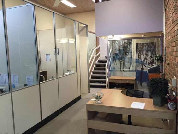 Click to view all images Suite/96 & 96A High Street Berwick VIC 3806 - Image 2