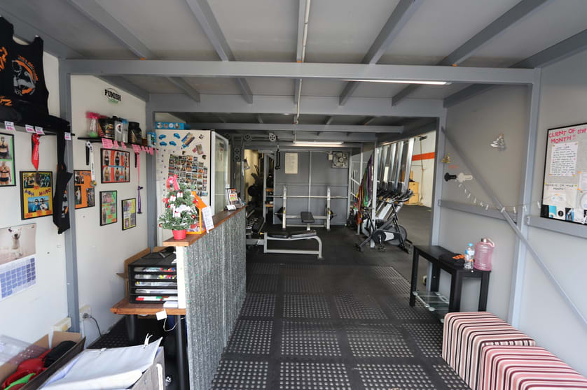 Click to view all images Unit 3/22 Hutchinson St Burleigh Heads QLD 4220 - Image 3