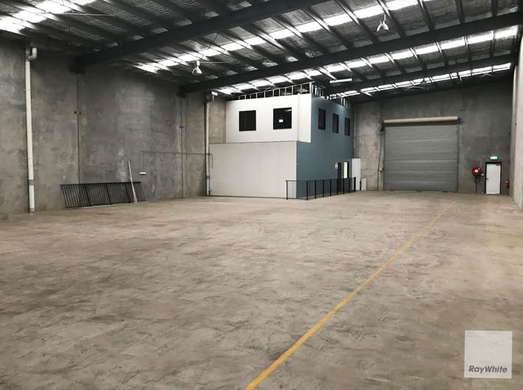 Click to view all images 2/8-10 Skyreach Street Caboolture QLD 4510 - Image 2