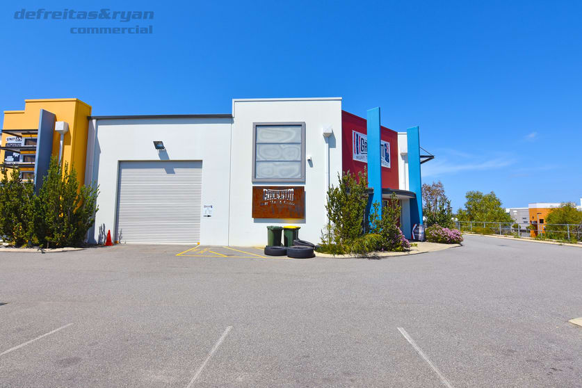 Click to view all images 3/5 Renewable Chase Bibra Lake WA 6163 - Image 2