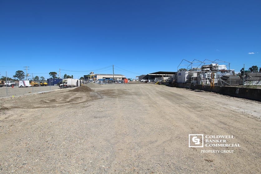 Click to view all images Yard 7/38 Prairie Road Ormeau QLD 4208 - Image 3