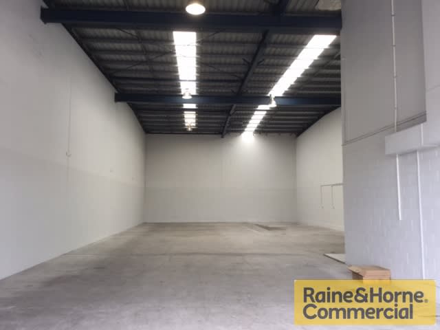 Click to view all images 1/18 Overlord Place Acacia Ridge QLD 4110 - Image 2