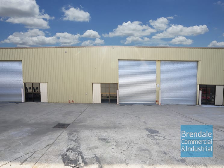 Click to view all images Unit 4/19 Moonbi St Brendale QLD 4500 - Image 3
