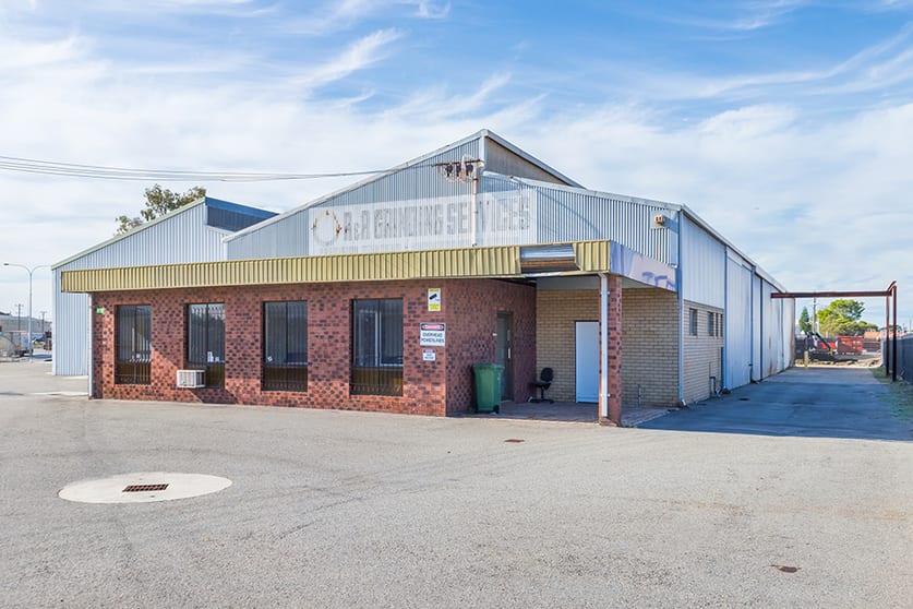 Click to view all images 31 Jackson Street Bassendean WA 6054 - Image 2