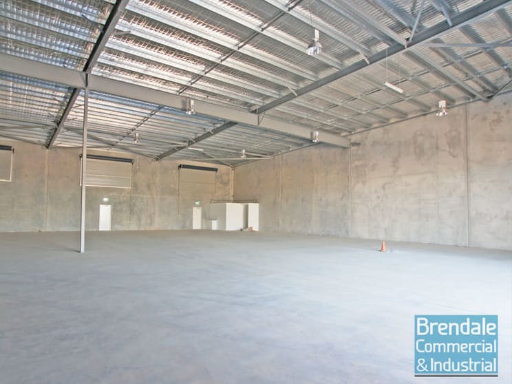Click to view all images Unit 20/79 Paisley Drive Lawnton QLD 4501 - Image 2