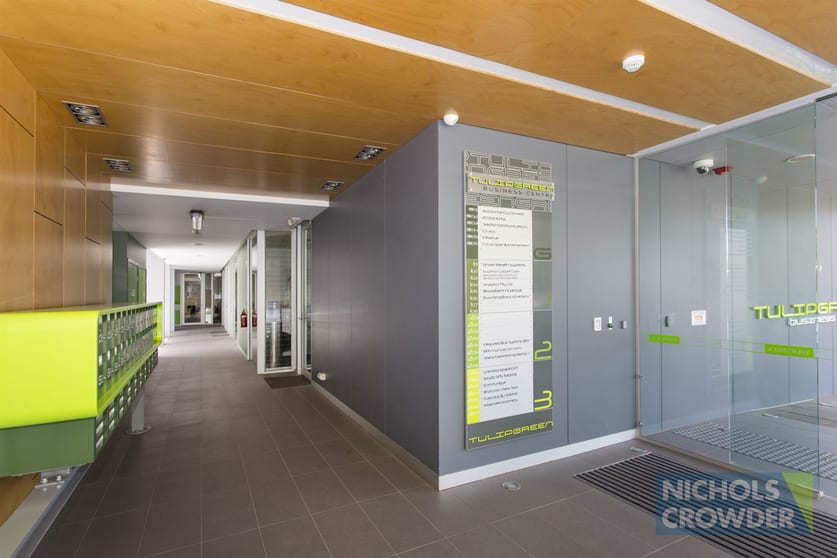 Click to view all images 103/75 Tulip Street Cheltenham VIC 3192 - Image 3