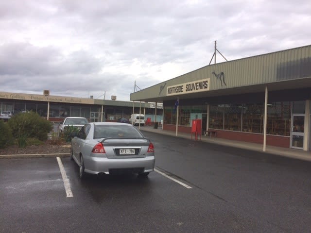 Click to view all images 30/16 - 28 Research Road Pooraka SA 5095 - Image 2