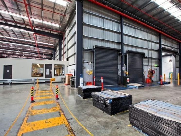 Click to view all images 10 Stubb Street Somerton VIC 3062 - Image 3