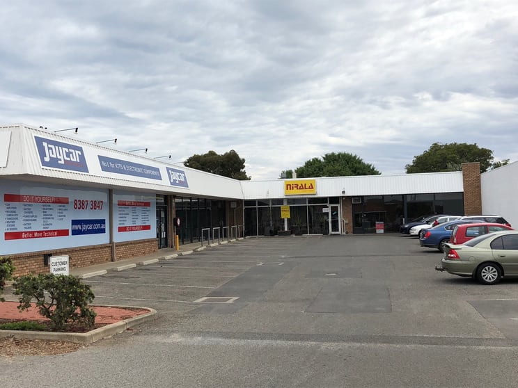 Click to view all images Shop 2, 141 Sherriffs Road Reynella SA 5161 - Image 1