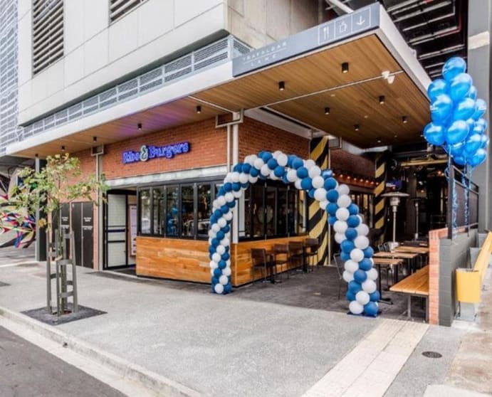 Click to view all images Woolloongabba QLD 4102 - Image 1