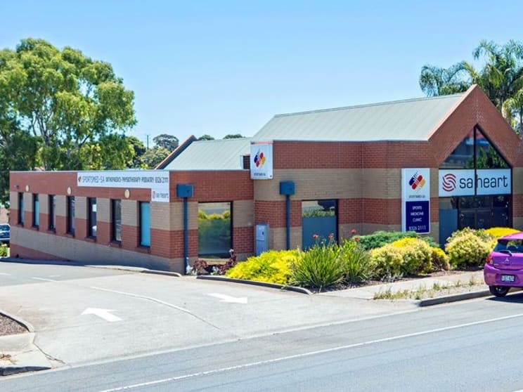 Click to view all images Portion of 221-223 Main South Road Morphett Vale SA 5162 - Image 2