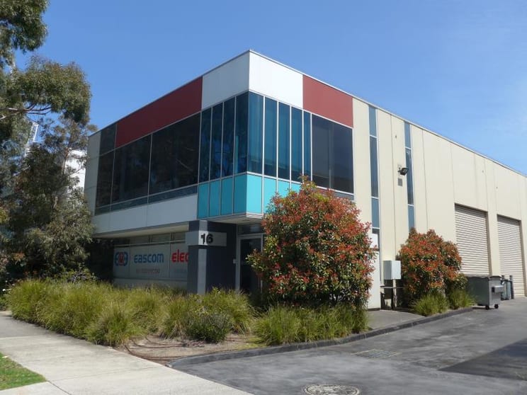 Click to view all images 16 - 36 Sabre Drive Port Melbourne VIC 3207 - Image 1