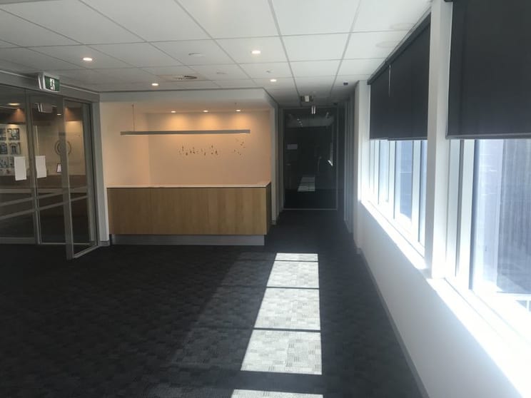 Click to view all images 2 First Floor/10 Corinna Street Phillip ACT 2606 - Image 2