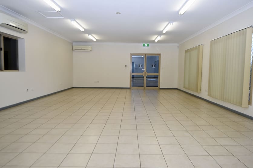 Click to view all images 6 Raphael Road Winnellie NT 0820 - Image 2