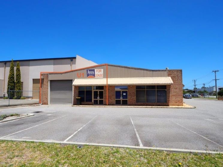 Click to view all images 1/1 Hunt St Malaga WA 6090 - Image 2