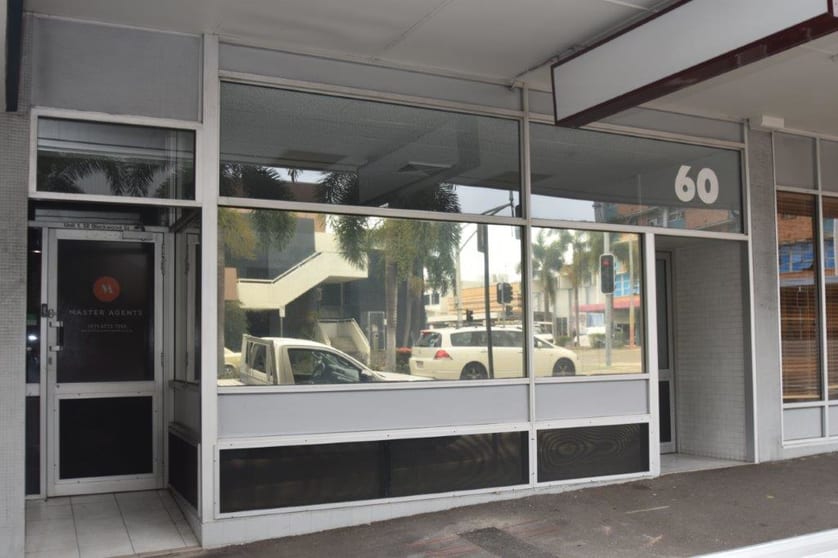 Click to view all images 60 Blackwood Street Townsville City QLD 4810 - Image 1