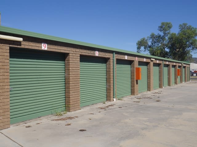 Click to view all images 1/6B Mint Street Wodonga VIC 3690 - Image 2
